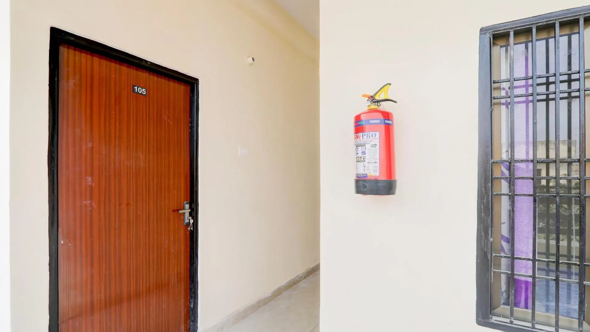 Super Hotel O Sudhirpur Near Phonix Hospital فاراناسي الهند